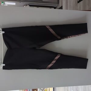 Mid-Rise Mesh Powerhold® Legging